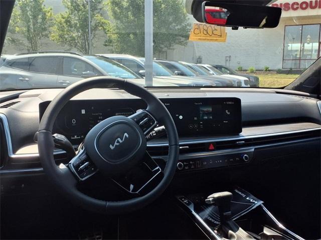 new 2025 Kia Sorento car, priced at $44,237