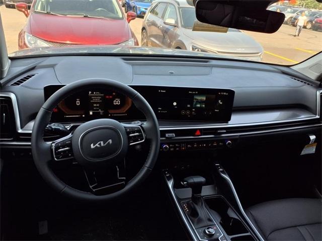 new 2025 Kia Sorento car, priced at $38,612