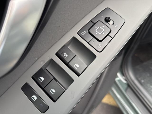 new 2026 Kia Niro car, priced at $34,020