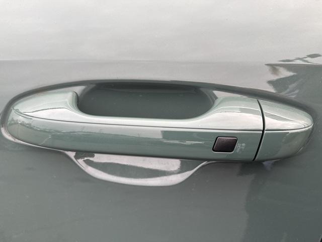 new 2026 Kia Niro car, priced at $34,020