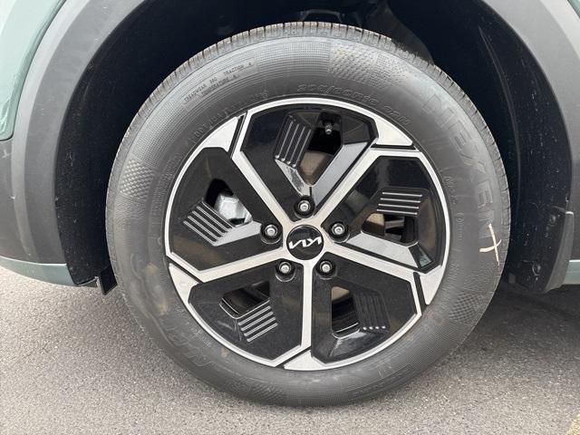 new 2026 Kia Niro car, priced at $34,020