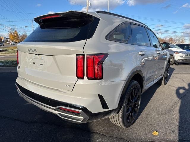 used 2023 Kia Sorento car, priced at $31,999