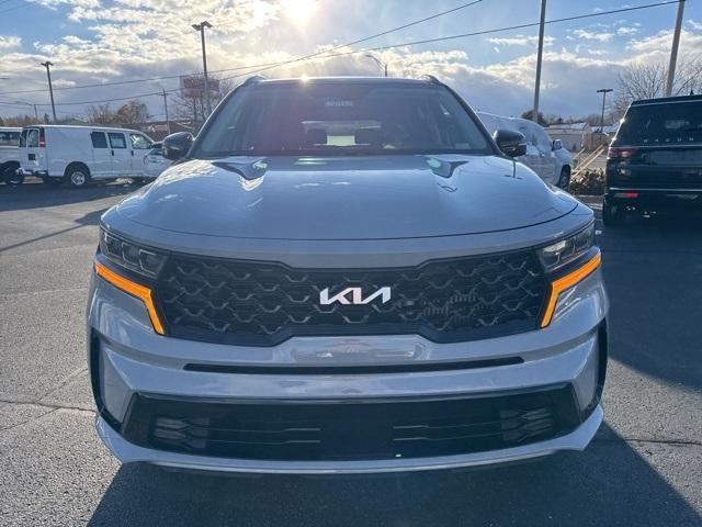 used 2023 Kia Sorento car, priced at $31,999