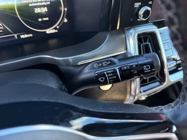 used 2023 Kia Sorento car, priced at $31,999