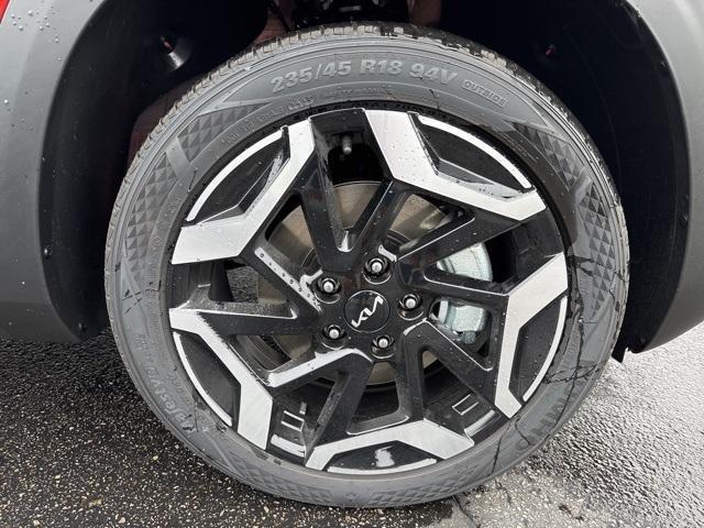 new 2026 Kia Seltos car, priced at $33,275