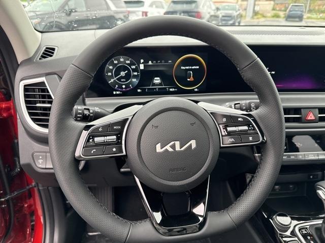 new 2026 Kia Seltos car, priced at $33,275