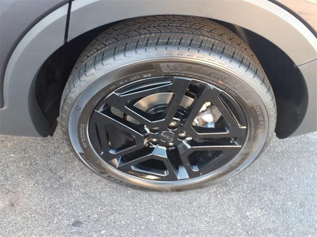 new 2025 Kia Telluride car, priced at $50,780