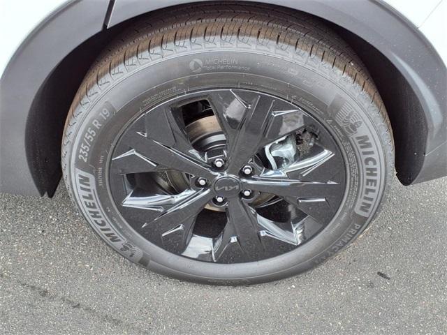 new 2025 Kia Sportage Plug-In Hybrid car, priced at $38,246