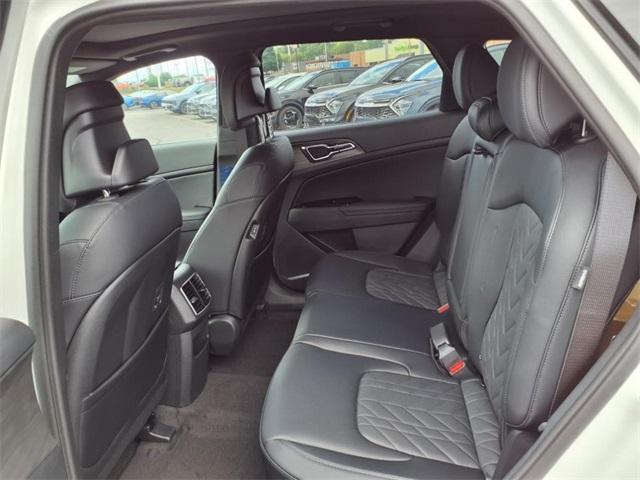 new 2025 Kia Sportage Plug-In Hybrid car, priced at $38,246
