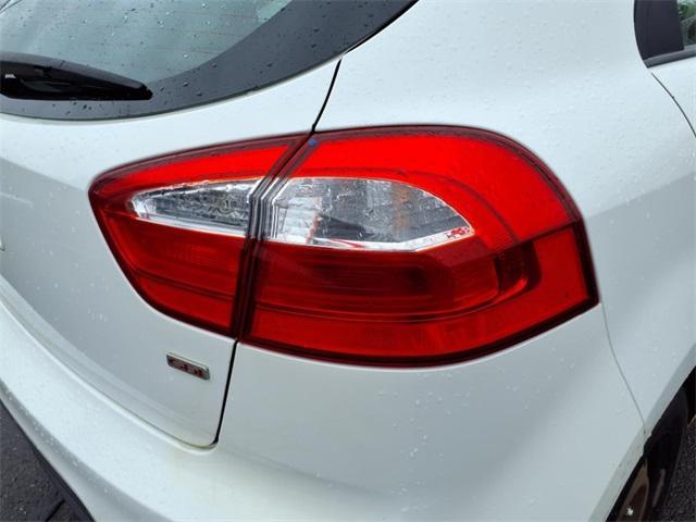 used 2013 Kia Rio car, priced at $2,650