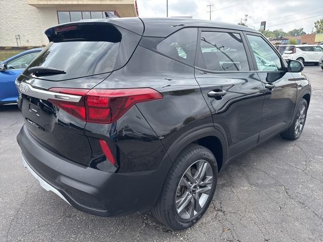 used 2023 Kia Seltos car, priced at $21,281