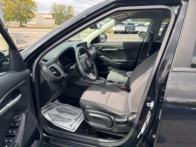 used 2023 Kia Seltos car, priced at $21,281