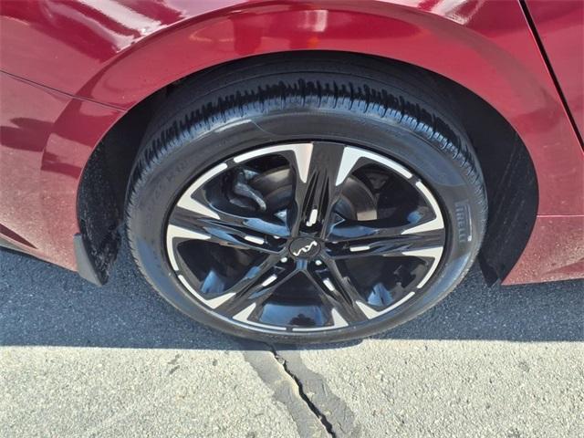used 2022 Kia K5 car, priced at $23,320