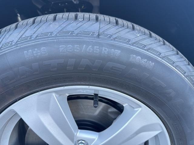 new 2026 Kia Sorento car, priced at $33,930