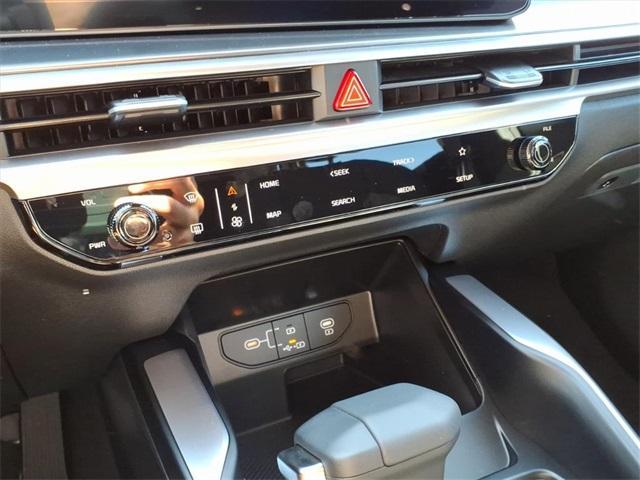 new 2026 Kia Sorento car, priced at $33,430