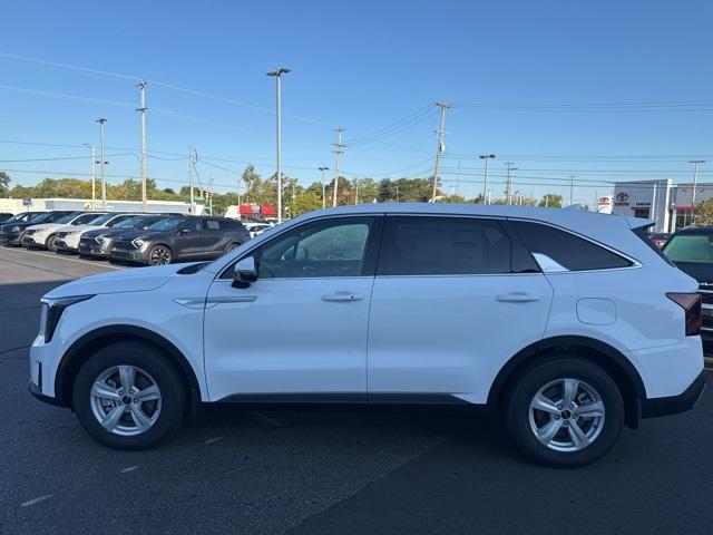 new 2026 Kia Sorento car, priced at $33,930