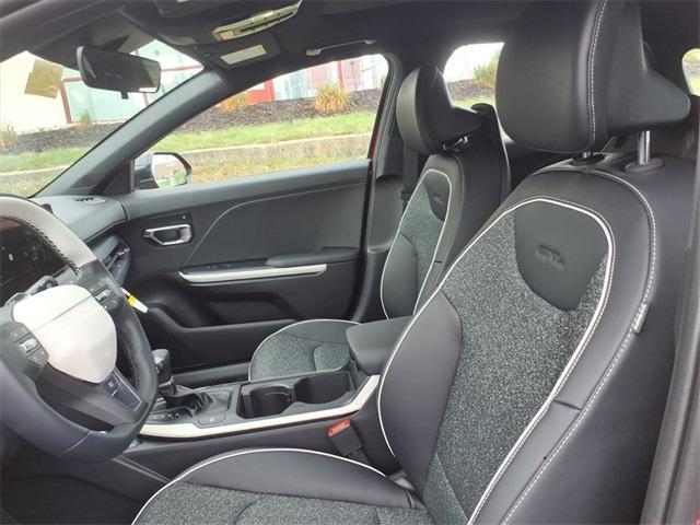 new 2025 Kia K4 car, priced at $27,060