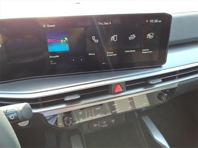 new 2026 Kia Sorento car, priced at $33,900