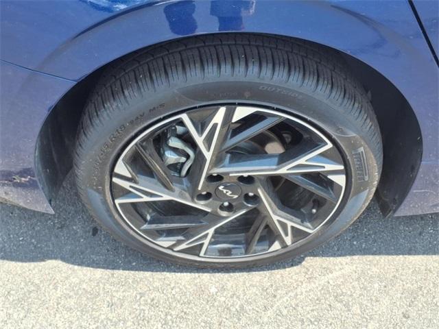 used 2025 Kia K5 car, priced at $27,169