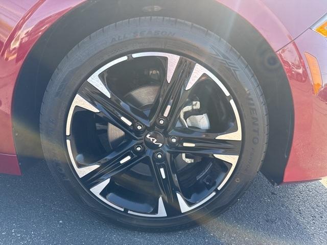 used 2024 Kia K5 car, priced at $26,606