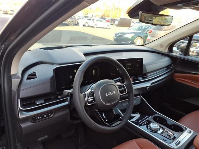 new 2026 Kia Carnival Hybrid car, priced at $54,070