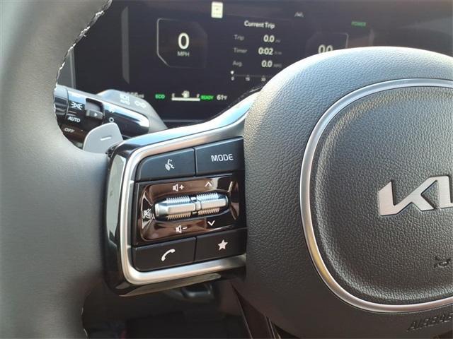 new 2026 Kia Carnival Hybrid car, priced at $54,070