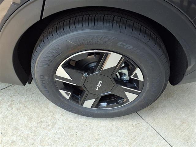 new 2026 Kia Sportage car, priced at $30,585