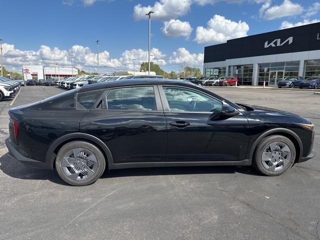 new 2025 Kia K4 car, priced at $22,665