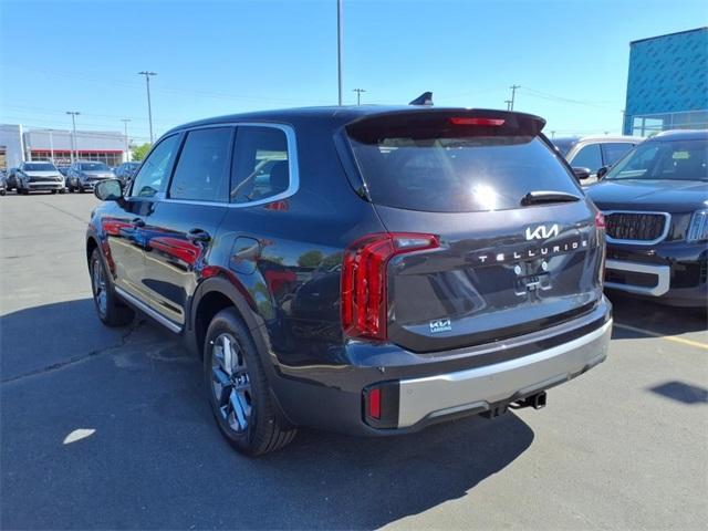new 2025 Kia Telluride car, priced at $38,610
