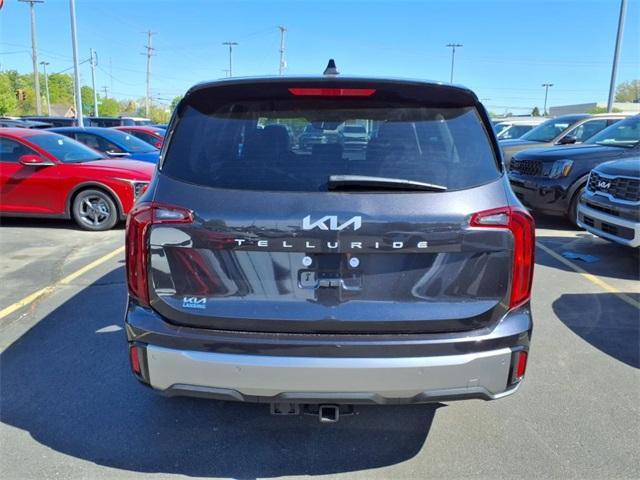 new 2025 Kia Telluride car, priced at $38,610