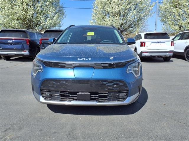 new 2025 Kia Niro EV car, priced at $40,440