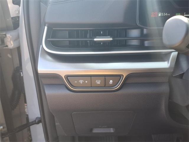 new 2025 Kia Carnival Hybrid car, priced at $51,350
