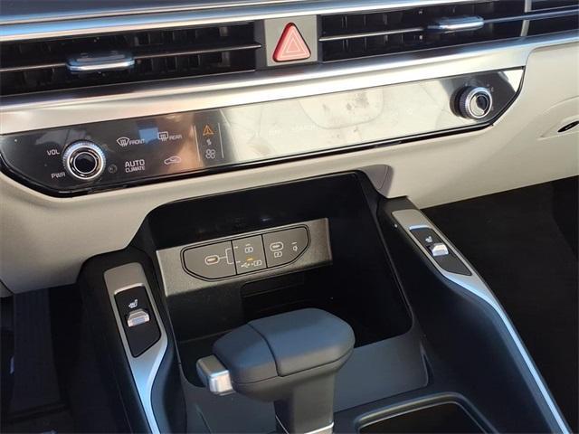 new 2026 Kia Sorento car, priced at $39,495