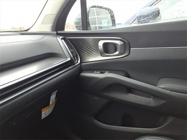 new 2026 Kia Sorento Hybrid car, priced at $44,135