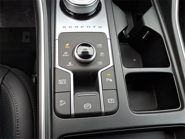 new 2026 Kia Sorento Hybrid car, priced at $44,135