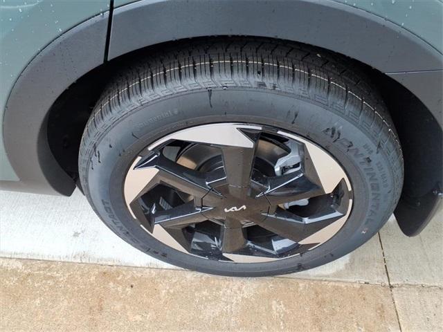 new 2026 Kia Sorento Hybrid car, priced at $44,135