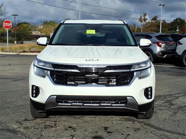 new 2026 Kia Seltos car, priced at $33,945