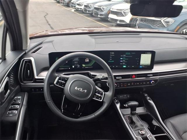 used 2025 Kia Sorento car, priced at $36,500