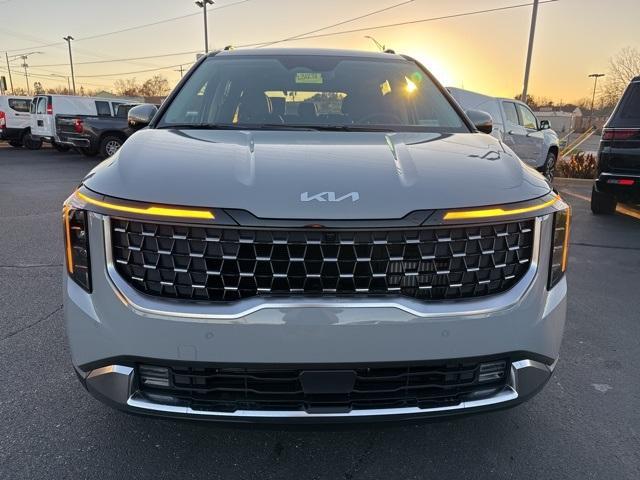 new 2026 Kia Carnival Hybrid car, priced at $49,425