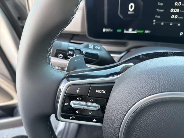 new 2026 Kia Carnival Hybrid car, priced at $49,425