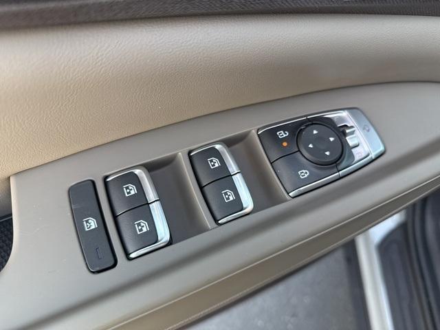 new 2026 Kia Carnival Hybrid car, priced at $49,425