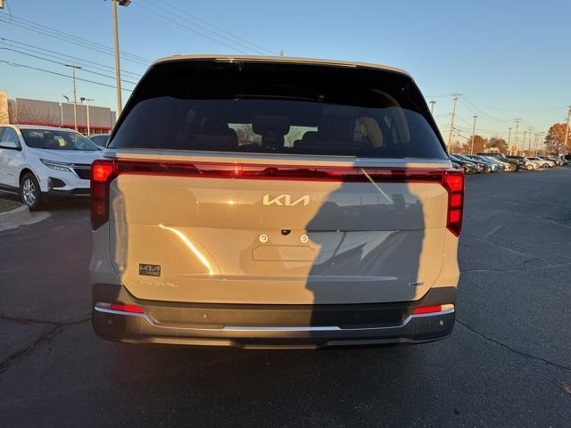 new 2026 Kia Carnival Hybrid car, priced at $49,425