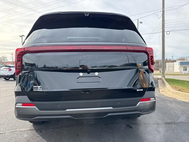 new 2026 Kia Carnival Hybrid car, priced at $54,130