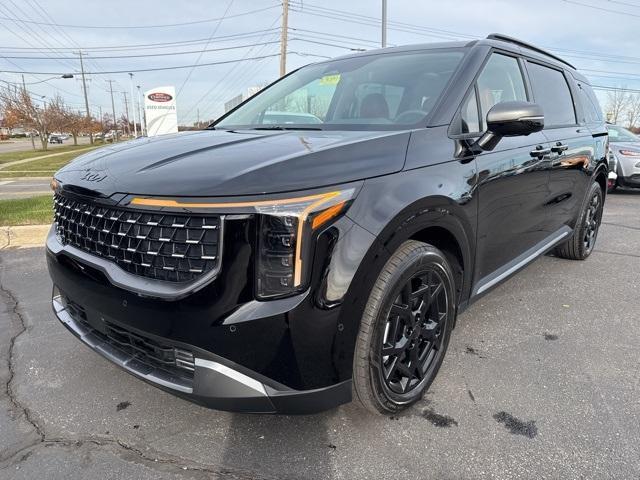 new 2026 Kia Carnival Hybrid car, priced at $54,130