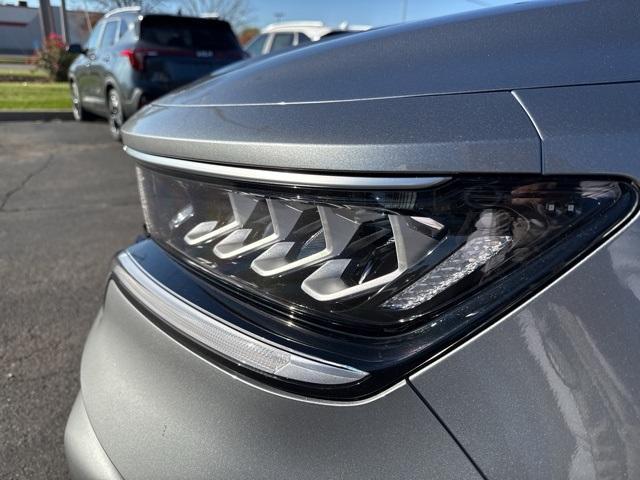 used 2021 Kia Sorento Hybrid car, priced at $22,779