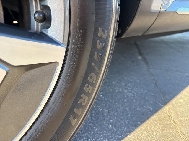 used 2021 Kia Sorento Hybrid car, priced at $22,779