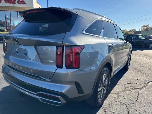 used 2021 Kia Sorento Hybrid car, priced at $22,779