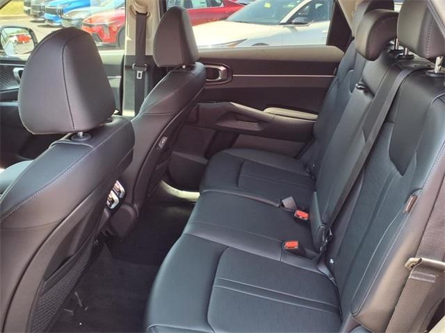 new 2025 Kia Sorento car, priced at $34,926