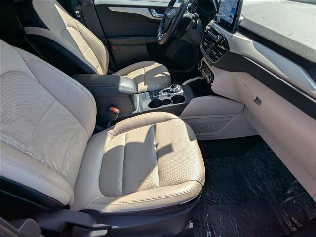 used 2022 Ford Escape car, priced at $23,994