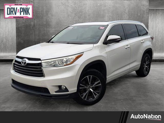 used 2016 Toyota Highlander car, priced at $15,787